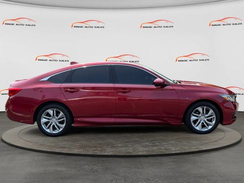 Used 2018 Honda Accord LX image 6