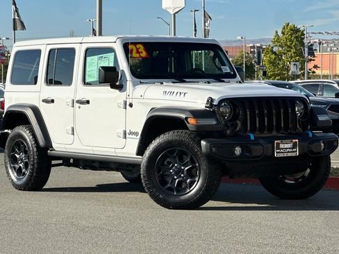 Used 2023 Jeep Wrangler Unlimited w/ Cold Weather Group AWD/4WD image 2