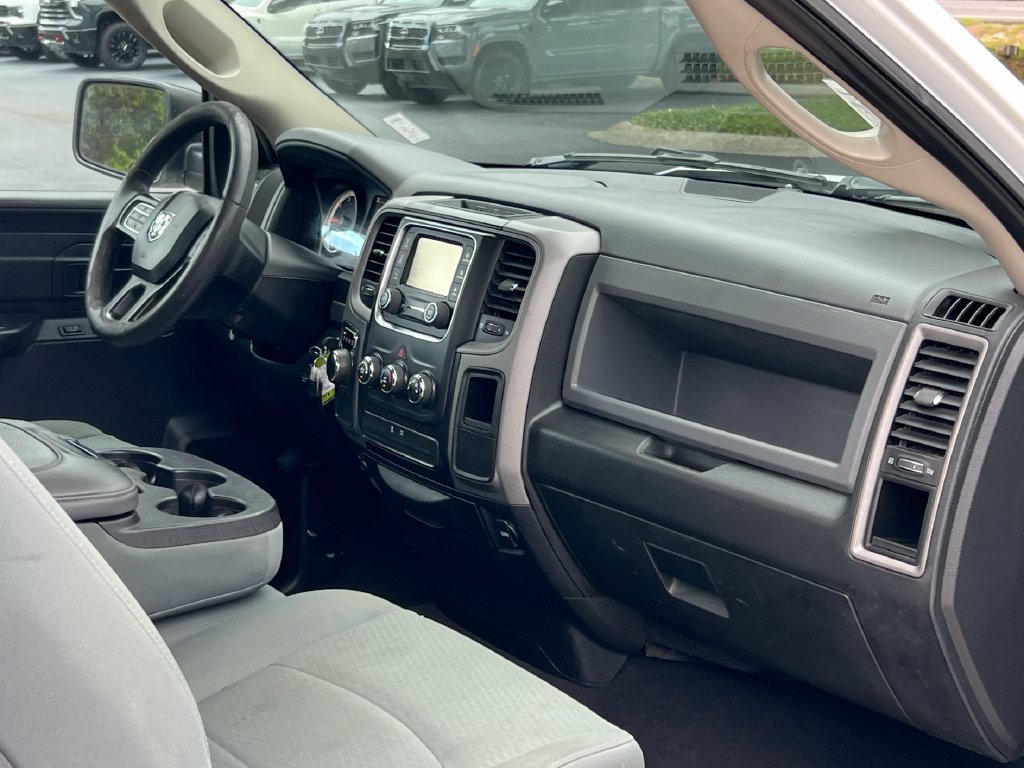 Used 2018 RAM 1500 Express RWD image 15
