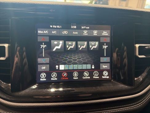 Used 2022 Dodge Durango SXT w/ Trailer Tow Group IV image 24