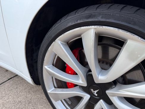 Used 2019 Tesla Model 3 Long Range AWD/4WD image 29