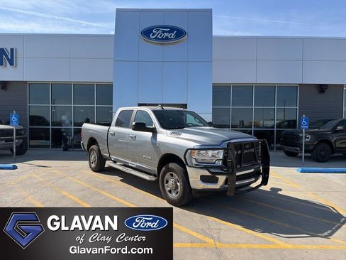Used 2022 RAM 2500 Big Horn AWD/4WD image 1