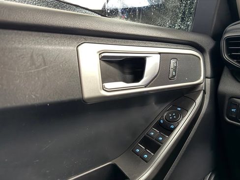 Used 2020 Ford Explorer 2WD image 12