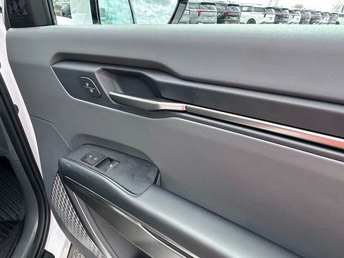 New 2026 Kia EV9 Light image 30