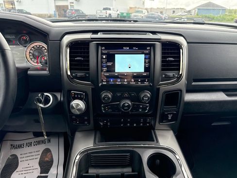 Used 2018 RAM 1500 Sport w/ Quick Order Package 26Q Night AWD/4WD image 17
