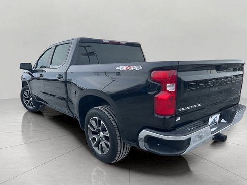 Used 2024 Chevrolet Silverado 1500 LT image 34