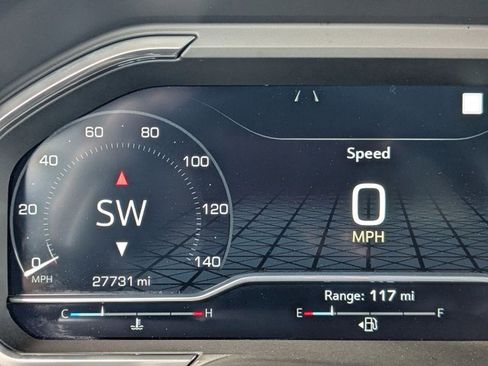 Certified 2023 GMC Sierra 1500 AT4 w/ Technology Package image 11