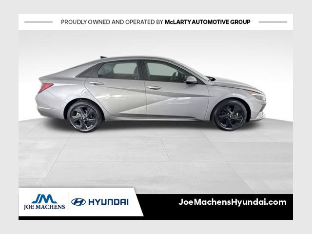 Used 2023 Hyundai Elantra SEL FWD 360° Tour