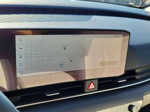 New 2026 Kia Carnival SX FWD image 31
