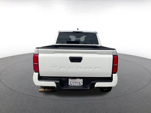 Used 2024 Toyota Tacoma TRD Sport image 12
