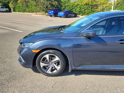 Certified 2019 Honda Civic LX image 2