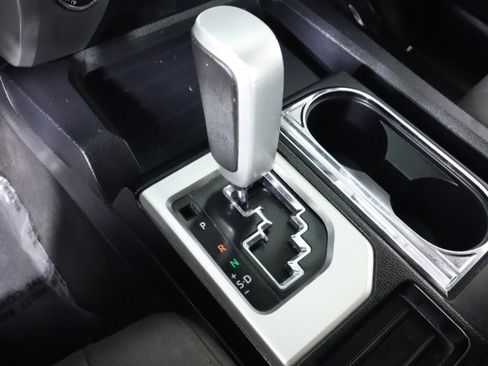 Used 2018 Toyota Tundra SR5 w/ TRD Off Road Package image 29