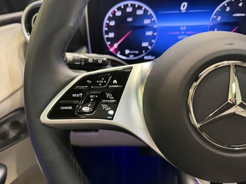 Certified 2024 Mercedes-Benz GLC 300 image 23