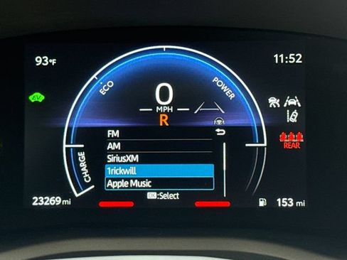 Used 2025 Toyota Camry SE FWD image 30