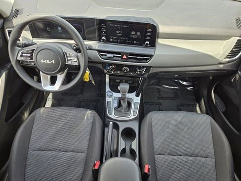 Certified 2026 Kia Seltos LX FWD image 25