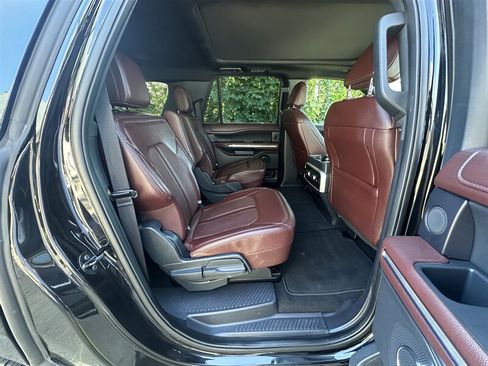 Used 2024 Ford Expedition Max Limited AWD/4WD image 50