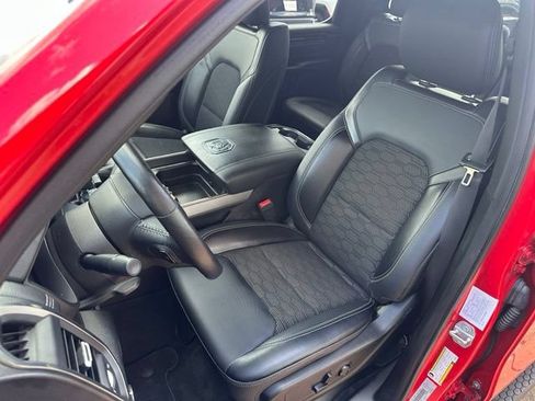 Used 2020 RAM 1500 Sport w/ Level 2 Equipment Goup w/2_L AWD/4WD image 9
