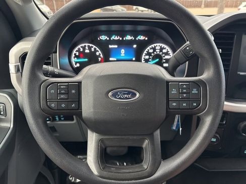 Used 2023 Ford F150 XLT image 5