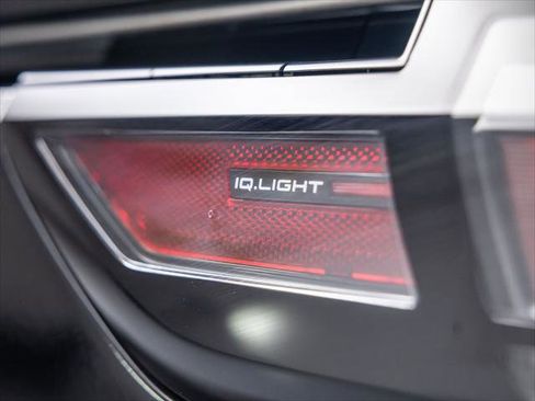 New 2025 Volkswagen ID. Buzz Pro S image 32