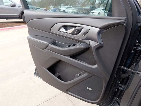 Used 2018 Chevrolet Traverse Premier w/ Driver Confidence II Package image 20