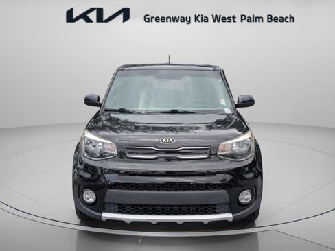 Used 2018 Kia Soul + image 4