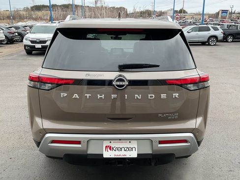Used 2023 Nissan Pathfinder Platinum image 6