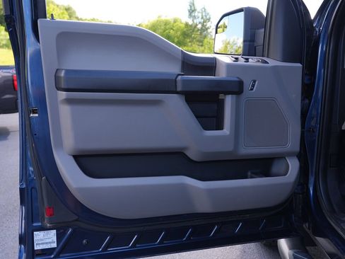 Used 2015 Ford F150 XL w/ Equipment Group 101A Mid AWD/4WD image 15