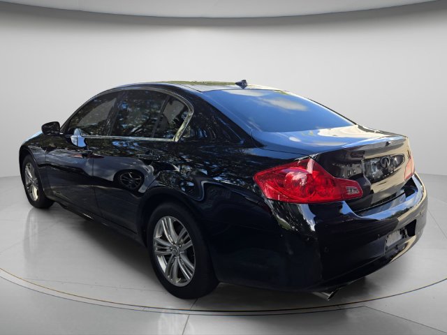 Used 2013 INFINITI G37 x Sedan w/ Premium Pkg AWD/4WD image 7
