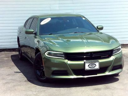 Used 2020 Dodge Charger SXT w/ Leather Interior Group
