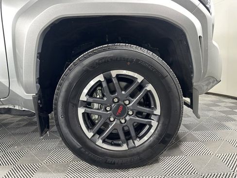 Used 2024 Toyota Tacoma TRD Sport image 9