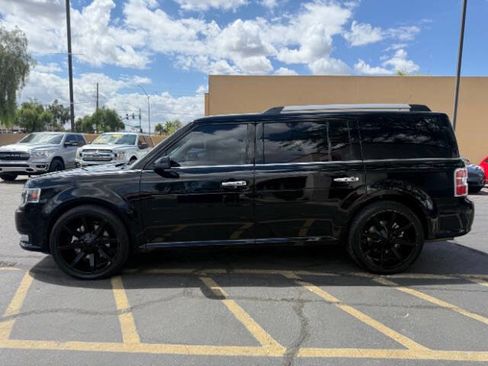 Used 2018 Ford Flex SEL FWD image 6