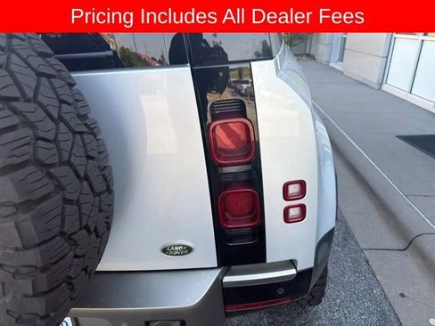 Used 2022 Land Rover Defender 110 X-Dynamic HSE AWD/4WD image 7