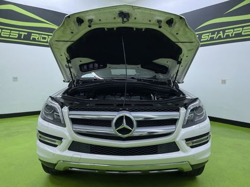 Used 2015 Mercedes-Benz GL 450 4MATIC w/ Lighting Package image 4