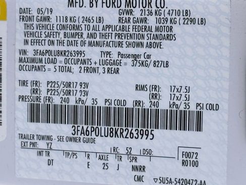 Used 2019 Ford Fusion SE FWD image 33