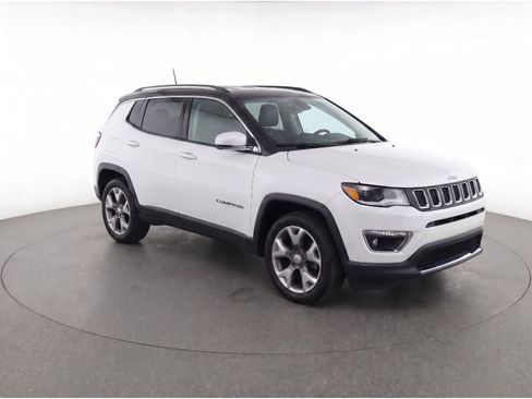 Used 2017 Jeep Compass Limited w/ Safe & Security Group AWD/4WD image 2