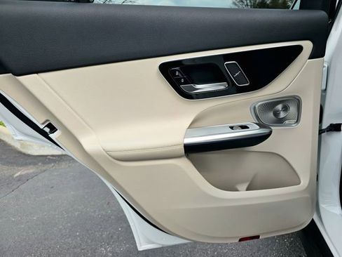 New 2026 Mercedes-Benz GLC 300 4MATIC image 24