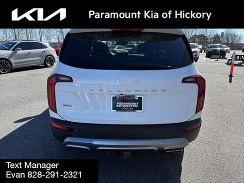 Used 2022 Kia Telluride EX w/ EX Premium Package image 6