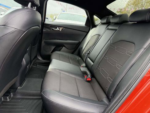 Used 2023 Kia Forte GT-Line FWD image 10
