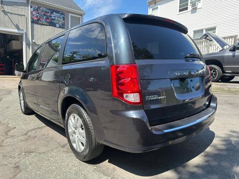 Used 2013 Dodge Grand Caravan SE FWD image 8