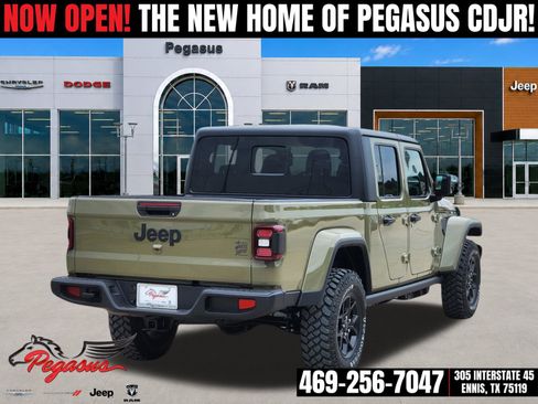 New 2026 Jeep Gladiator Sport AWD/4WD image 5