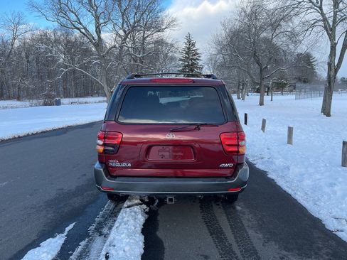 Used 2004 Toyota Sequoia SR5 image 11