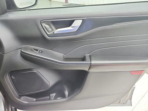 Used 2024 Ford Escape ST-Line w/ Tech Pack #1 FWD image 37