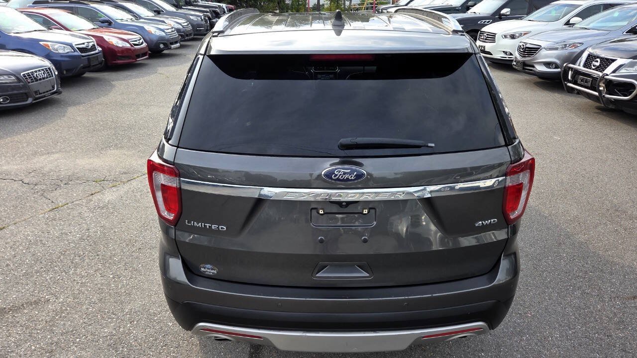 Used 2017 Ford Explorer Limited AWD/4WD image 12