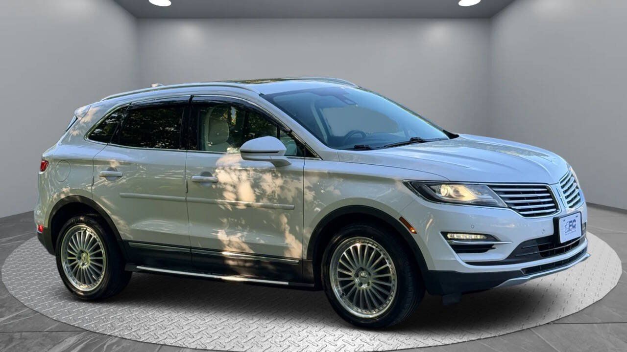 Used 2016 Lincoln MKC Reserve AWD/4WD image 4