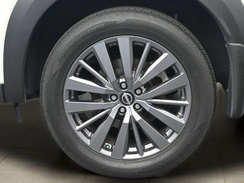 Certified 2024 Nissan Pathfinder SL w/ SL Premium Package FWD image 24