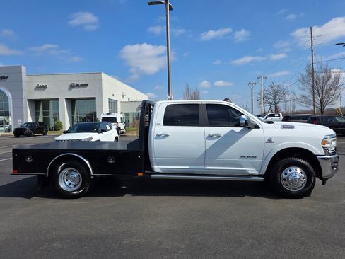Used 2022 RAM 3500 Laramie image 4
