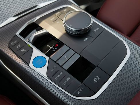 New 2026 BMW i4 eDrive40 w/ Premium Package RWD image 10