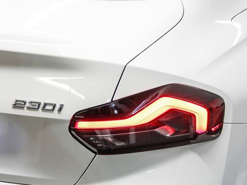 Used 2023 BMW 230i Coupe w/ Convenience Package image 7