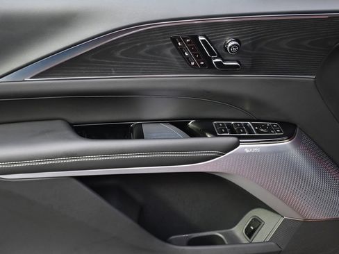 New 2025 Cadillac Lyriq Sport image 22