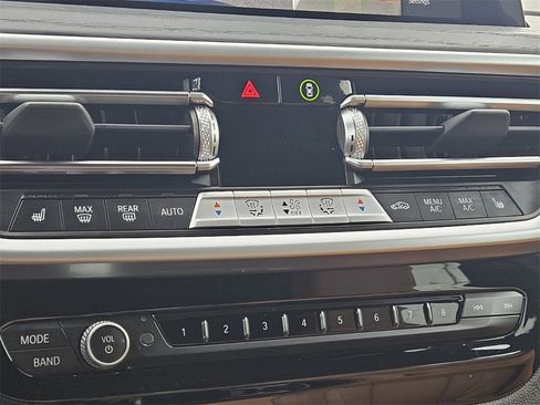 Used 2023 BMW X3 xDrive30i w/ Convenience Package image 23